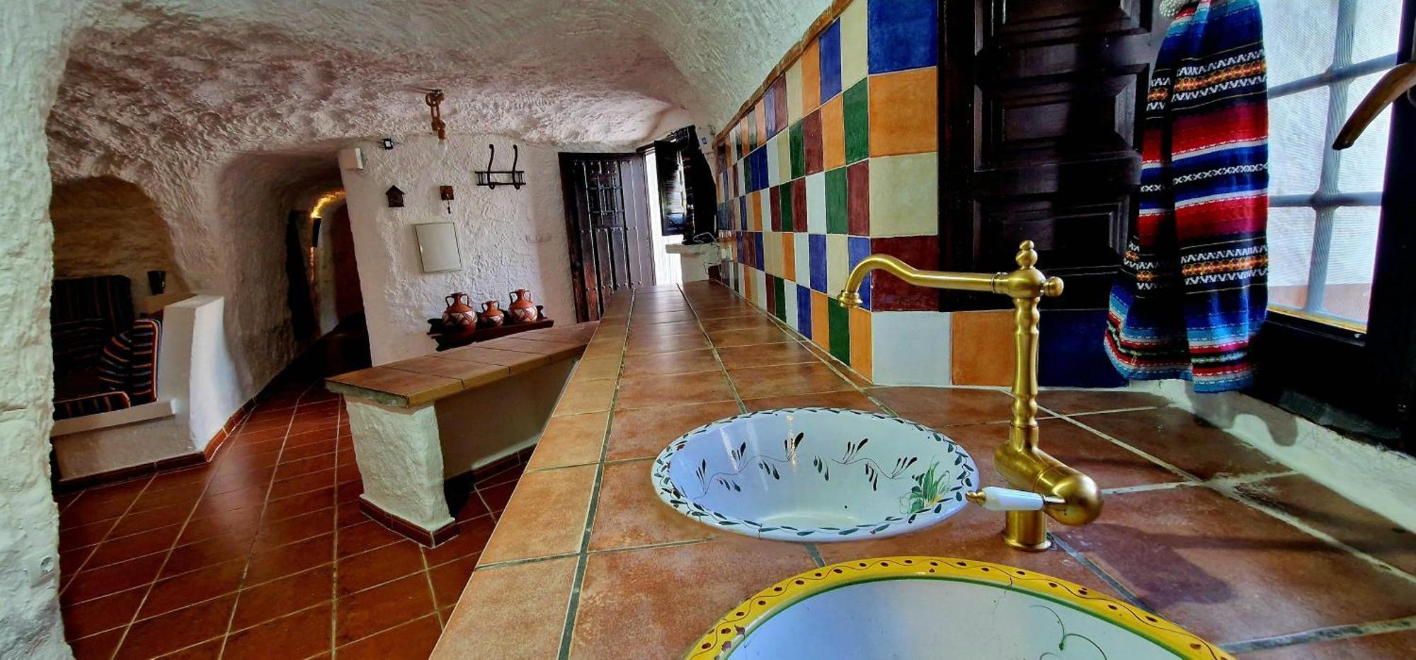 Casa Cueva Cascamorras "Capricho Andaluz" Baza Exterior foto
